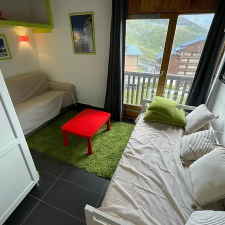 In Out 5 Personnes Vue Cime Caron * Val Thorens