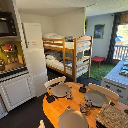 In Out 5 Personnes Vue Cime Caron * Val Thorens