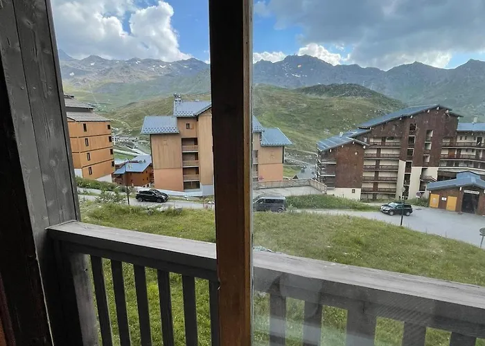 In Out 5 Personnes Vue Cime Caron Daire *