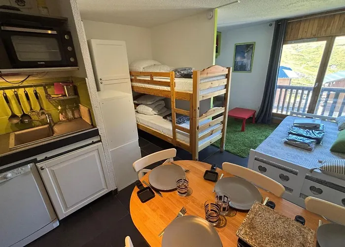 In Out 5 Personnes Vue Cime Caron * Val Thorens